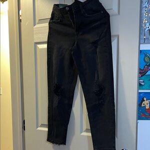 Stylish Black Distressed Women Jeans
